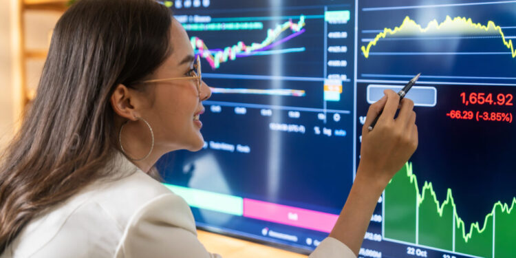 Women and Finance: How Embracing Risk Can Unlock Greater Success