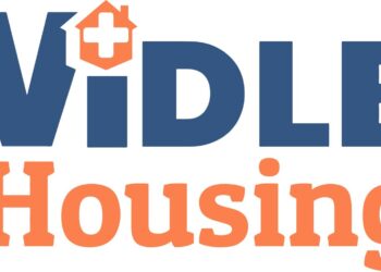 Vidle Housing Collaborates with FIGS and Nurse.com to Offer Free Scrubs and Continuing Education to Traveling Healthcare Professionals