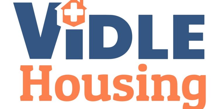Vidle Housing Collaborates with FIGS and Nurse.com to Offer Free Scrubs and Continuing Education to Traveling Healthcare Professionals