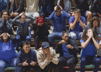 Behavior of Crowds not Wisdom of Crowds