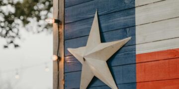 Texas Buys $5M in BTC ETF as States Edge Toward First Government Crypto Reserves