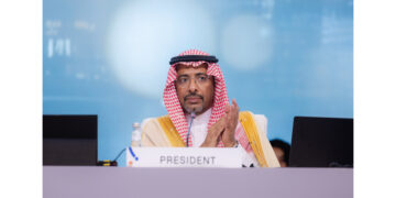 Le ministre saoudien de l’Industrie et des Ressources minérales, Bandar bin Ibrahim Alkhorayef, est élu président de la 21e conférence générale de l’ONUDI USA – Français Middle East – English USA – English USA – español APAC – Traditional Chinese USA – Deutsch Korea – 한국어 Japan – Japanese MEXICO – Spanish BRAZIL – Portuguese