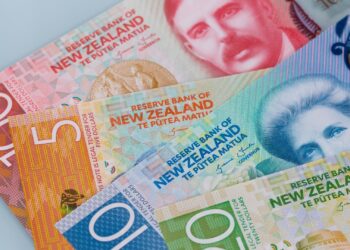 Markets Today: RBNZ Cut Rates, Gold Hits Two-Week Highs, FTSE 100 Trades Above 200-day MA Ahead of UK Budget